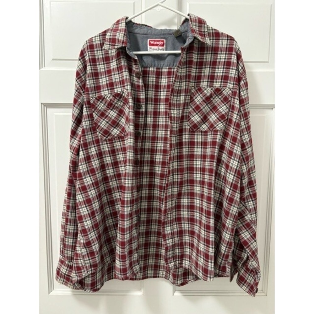 Men's XL Wrangler Plaid Long Sleeve Button Shirt Red